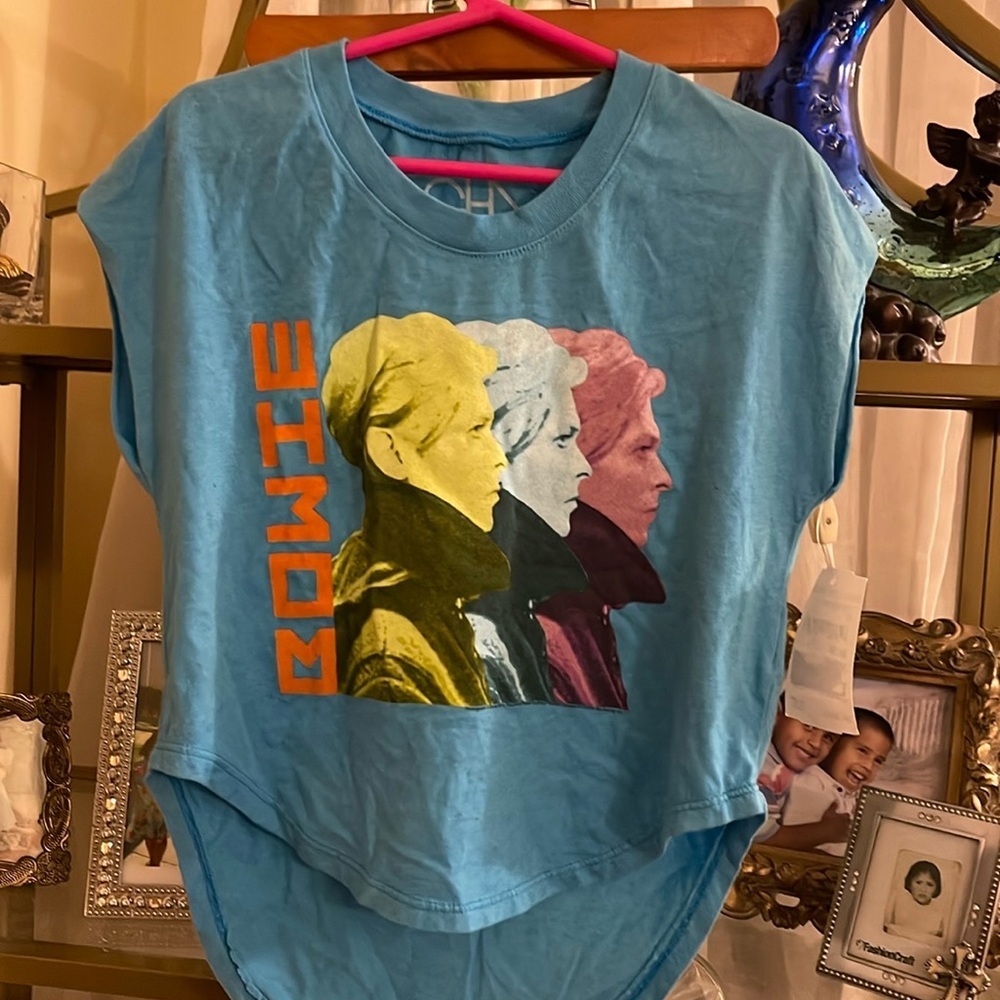 chaser nwt high low tee